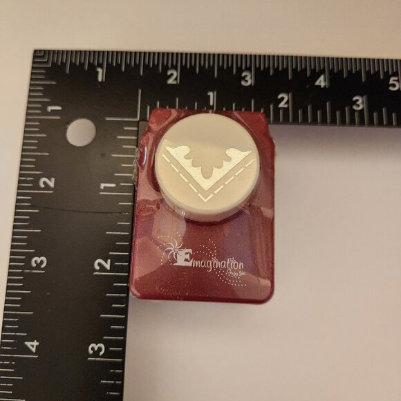 Corner Hole Punch Decorative Option 7 Emagination paper Scrapbook Craft Shapes - Picture 2 of 5